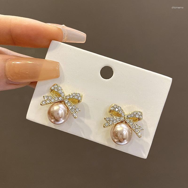 Stud Earrings Vintage Champagne Pearl For Women Girls Korean Retro Zircon Bowknot Wedding Party Fashion Jewelry Gift
Stud Earrings Vintage Champagne Pearl For Women Girls Korean Retro Zircon Bowknot Wedding Party Fashion Jewelry Gift