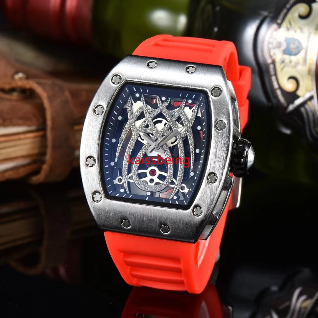 2023 Quartz watch men's business fashion spider style casual watch R men's diamond cutout three-hand chronograph watches
2023 Quartz watch men's business fashion spider style casual watch R men's diamond cutout three-hand chronograph watches