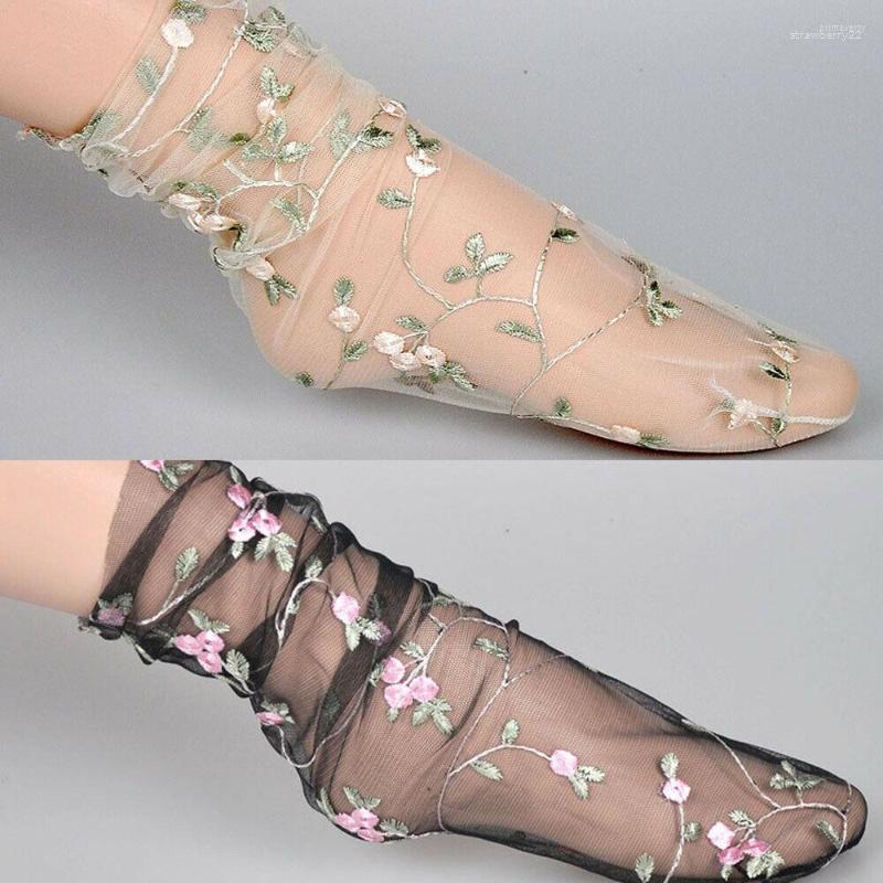 Women Socks Sweet Fresh Mesh Floral Embroidered Thin Ankle Hosiery Lady Girls Flower Sock Accesorries
Women Socks Sweet Fresh Mesh Floral Embroidered Thin Ankle Hosiery Lady Girls Flower Sock Accesorries