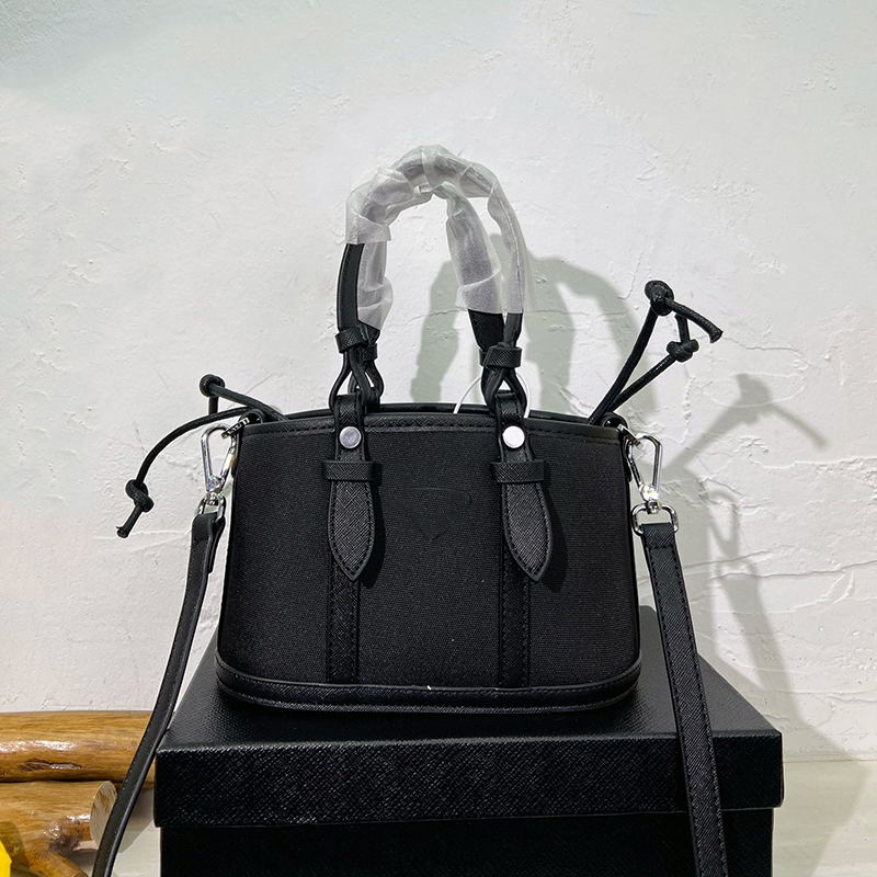 Designer Drawstring Handbag Women's Leather Crossbody Bag Career Commuter Large Capacity Tot Bag, Customize
Designer Drawstring Handbag Women's Leather Crossbody Bag Career Commuter Large Capacity Tot Bag, Customize