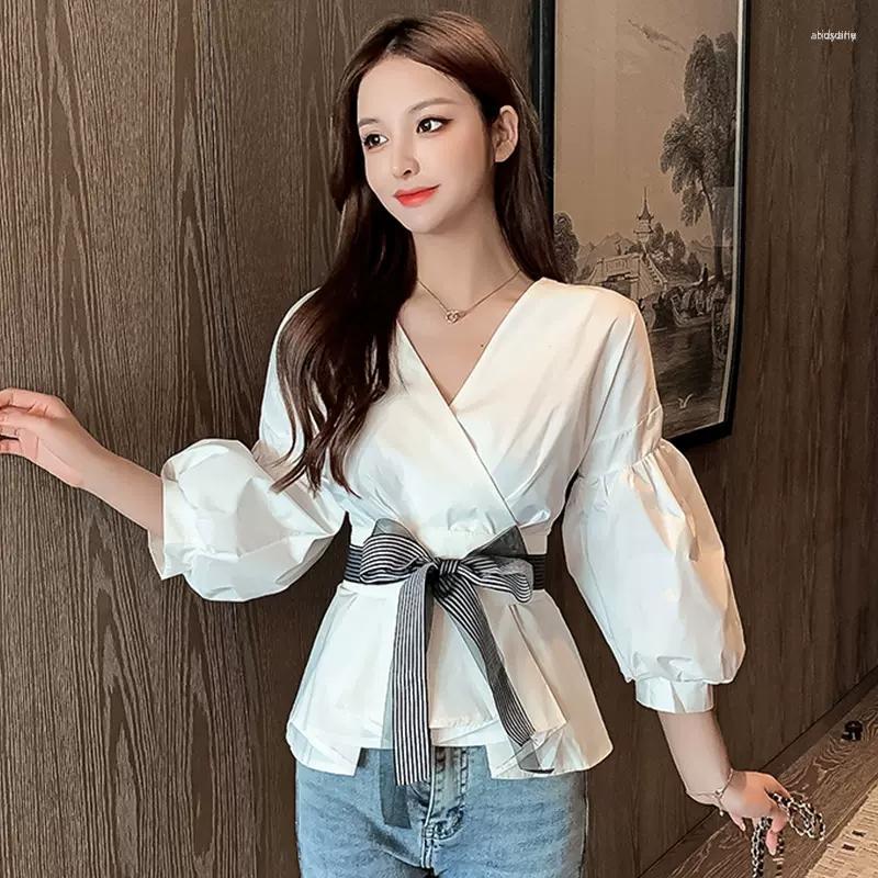 Women' Blouses Women' Female 2023 Spring Fashion Bow Tie High Waist Ruffled V-Neck Lantern Sleeve White Shirt Women, Black
Women' Blouses Women' Female 2023 Spring Fashion Bow Tie High Waist Ruffled V-Neck Lantern Sleeve White Shirt Women, Black