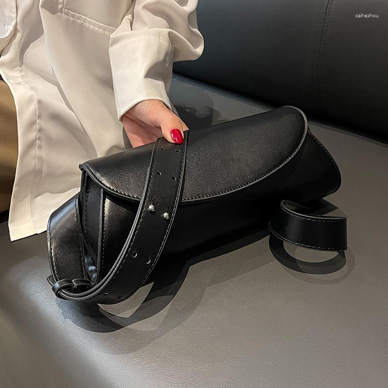 Evening Bags Green Small Bucket 2023 Spring Trend Vintage Women Leather Designer Simple Handbags And Purses Crossbody, Beige
Evening Bags Green Small Bucket 2023 Spring Trend Vintage Women Leather Designer Simple Handbags And Purses Crossbody, Beige