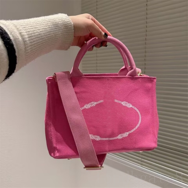 Luxurys handbags multicolor portable beach bag simplicity fashion sport pochettes pure color classic travler designer the tote bags delicate embroidery XB021 C23, 14
Luxurys handbags multicolor portable beach bag simplicity fashion sport pochettes pure color classic travler designer the tote bags delicate embroidery XB021 C23, 14