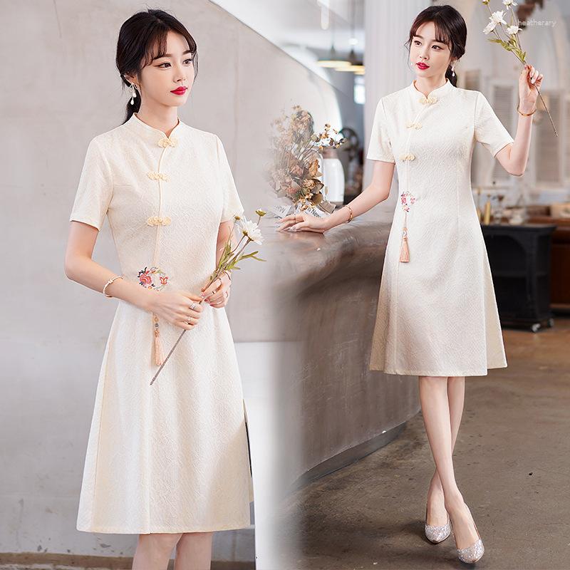 Ethnic Clothing Summer Plus Size 4XL Retro Chinese Style Improved Cheongsam Lace Short-Sleeved Dress Party Women's Stand-Up Collar Qipao
Ethnic Clothing Summer Plus Size 4XL Retro Chinese Style Improved Cheongsam Lace Short-Sleeved Dress Party Women's Stand-Up Collar Qipao