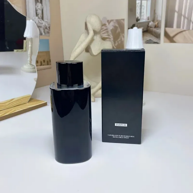 Men Perfume 125ml Code Parfum Refillable Spray Man Fragrance Long Lasting good smell pour homme male cologne spray high version quality
Men Perfume 125ml Code Parfum Refillable Spray Man Fragrance Long Lasting good smell pour homme male cologne spray high version quality