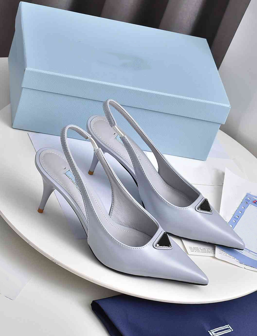 Designer Leather prad Dress Shoes Women Luxury Heel Top Quality Classic Sandals Party Wedding Heels Party dress shoes PZ01
Designer Leather prad Dress Shoes Women Luxury Heel Top Quality Classic Sandals Party Wedding Heels Party dress shoes PZ01