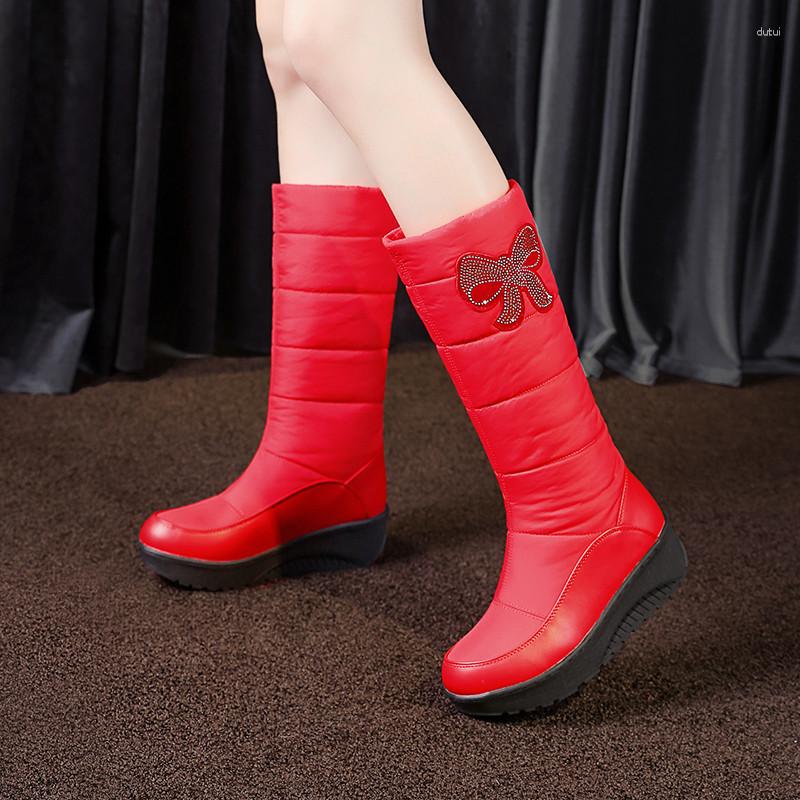 Boots YMECHIC 2023 Red Blue Crystal Butterfly-knot Wedges Platform Winter Women Fur Down Cotton Snow Boot Plus Size Ladies Shoes
Boots YMECHIC 2023 Red Blue Crystal Butterfly-knot Wedges Platform Winter Women Fur Down Cotton Snow Boot Plus Size Ladies Shoes