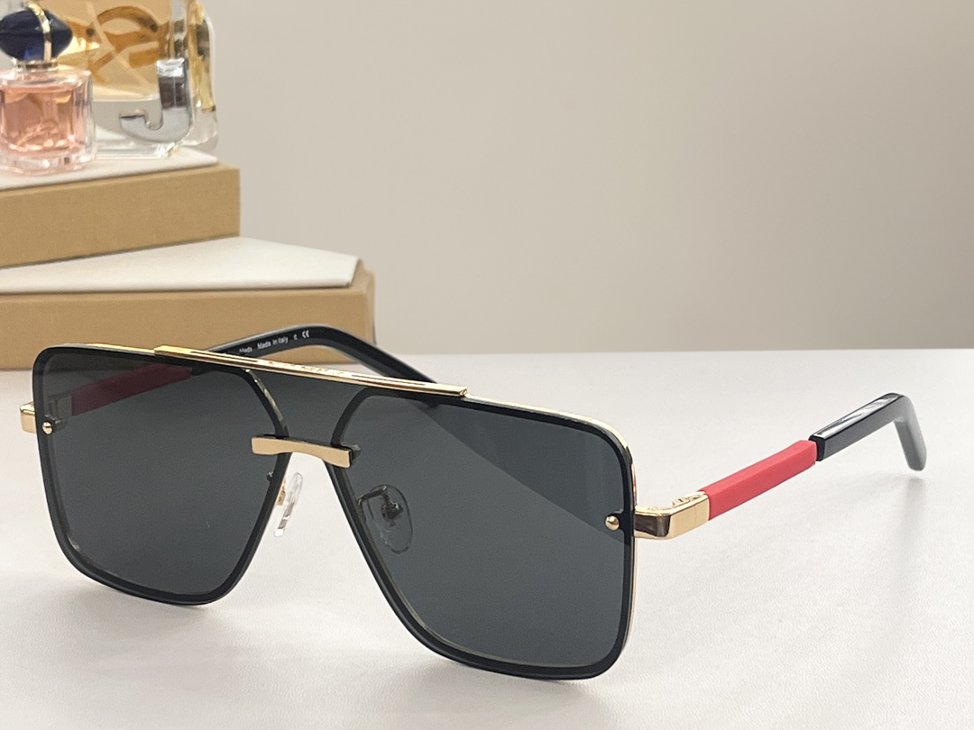 Sunglasses For Men and Women Summer 131 Designers Style Anti-Ultraviolet Retro Eyewear Full Frame With Box
Sunglasses For Men and Women Summer 131 Designers Style Anti-Ultraviolet Retro Eyewear Full Frame With Box