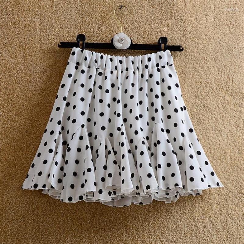 Skirts Gowyimmes 2023 Summer Plus Size Women Print Floral Skirt Elegant Lady High Waist A-line Chiffon Bottomings Mini PD1365, C1
Skirts Gowyimmes 2023 Summer Plus Size Women Print Floral Skirt Elegant Lady High Waist A-line Chiffon Bottomings Mini PD1365, C1