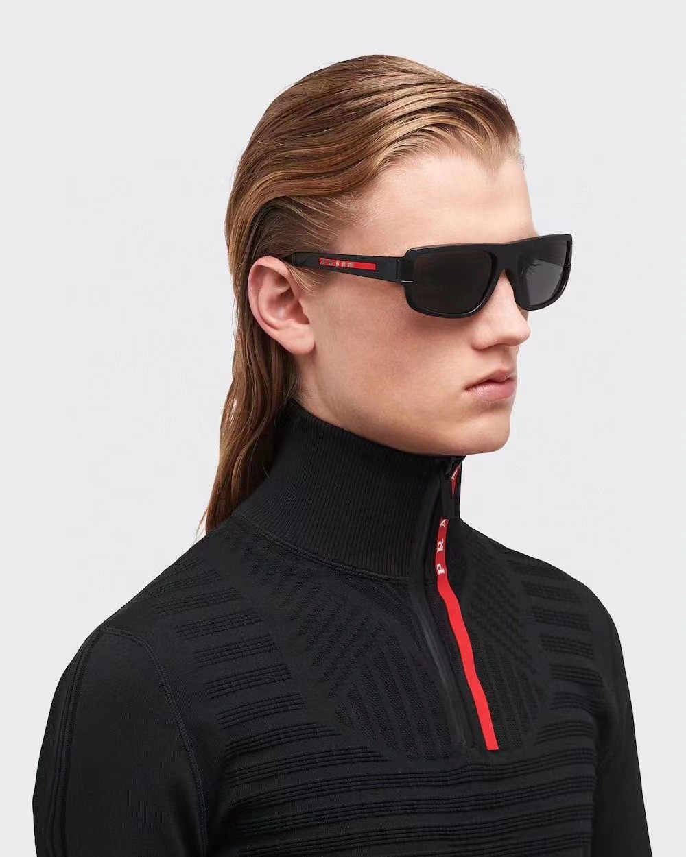 2023. New hot ladies classic brand Retro sunglasses Luxury sports designer glasses. Sunglasses UV protective glasses
2023. New hot ladies classic brand Retro sunglasses Luxury sports designer glasses. Sunglasses UV protective glasses