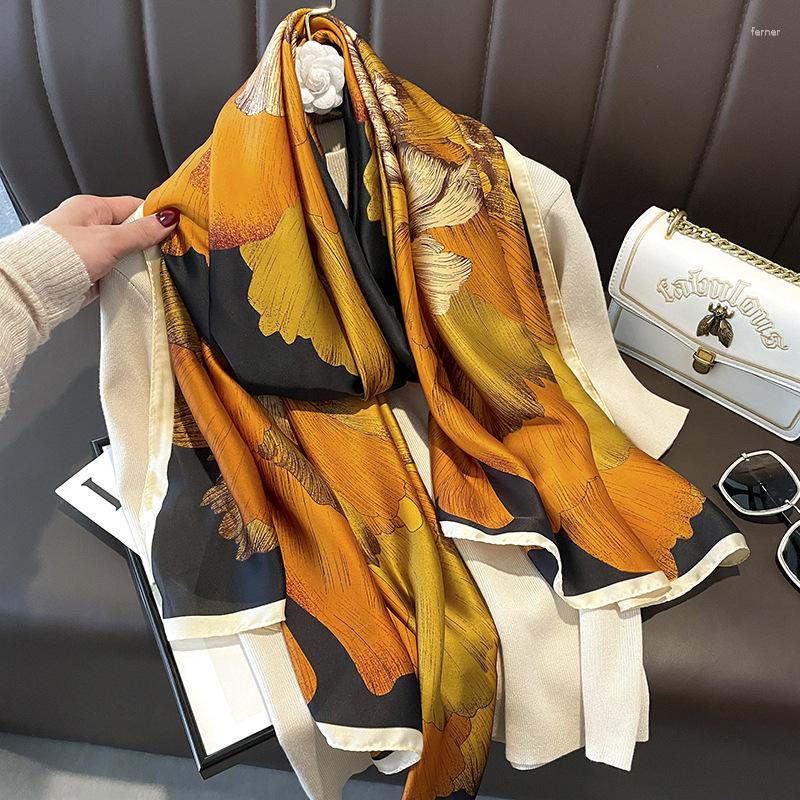 Scarves 2023 Silk Scarf Women Large Shawls Pashmina Hijab Foulard Echarpe Design Print Lady Beach Stole Head
Scarves 2023 Silk Scarf Women Large Shawls Pashmina Hijab Foulard Echarpe Design Print Lady Beach Stole Head