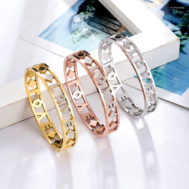 Bangle High Quality Unique Design Letter LOVE Crystal Hollow Stainless Steel Bracelet Ladies Loves Jewelry Gift WholesaleBangle Raym22
Bangle High Quality Unique Design Letter LOVE Crystal Hollow Stainless Steel Bracelet Ladies Loves Jewelry Gift WholesaleBangle Raym22