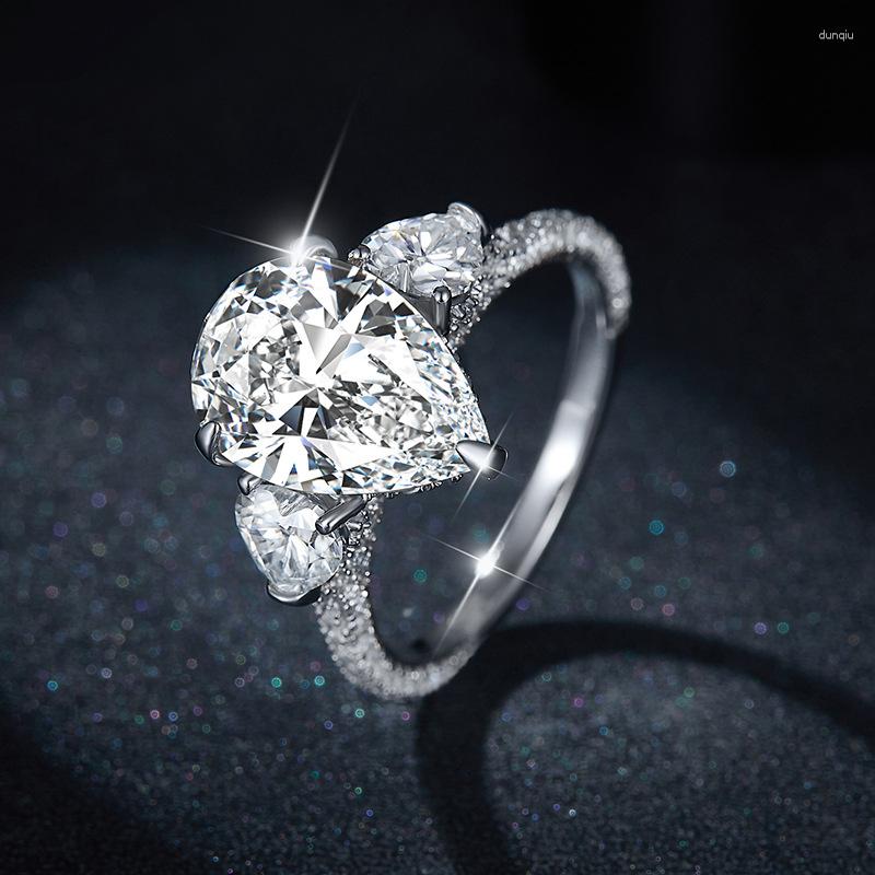 Cluster Rings Top Quality Pear Shaped 9 13mm Full Moissanite Diamond Engagement Ring For Women 925 Silver Mother's Day Gift
Cluster Rings Top Quality Pear Shaped 9 13mm Full Moissanite Diamond Engagement Ring For Women 925 Silver Mother's Day Gift
