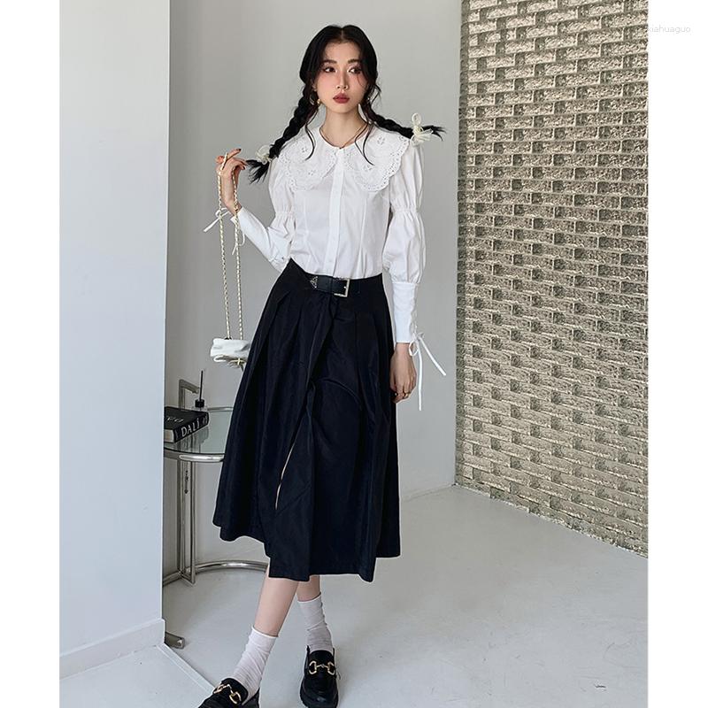 Women's Blouses 2023Spring White Shirt Women's Blouse French Simplicity Sweet Doll Collar Long Sleeves Baggy Tops Chic Design Vintage
Women's Blouses 2023Spring White Shirt Women's Blouse French Simplicity Sweet Doll Collar Long Sleeves Baggy Tops Chic Design Vintage
