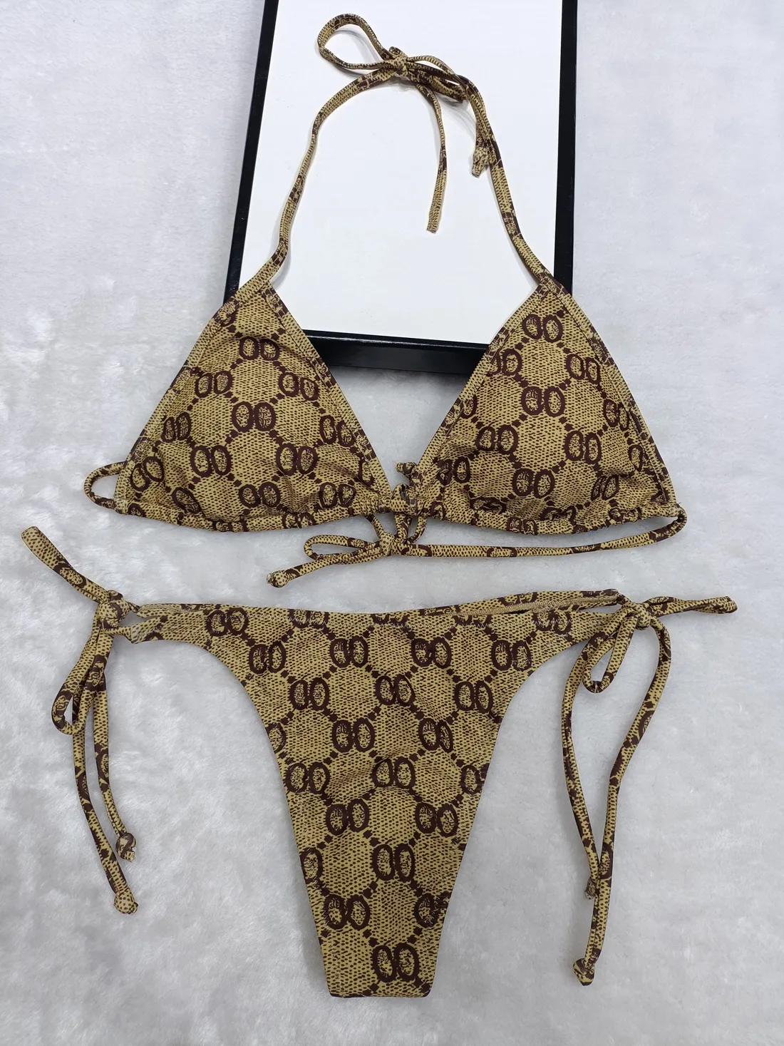 Designer bikini swimsuit Multi Styles Women Designer Swimsuits Summer Sexy Woman Bikinis Fashion Letters Print Swimwear High Quality Lady Bathing Suits -XL
Designer bikini swimsuit Multi Styles Women Designer Swimsuits Summer Sexy Woman Bikinis Fashion Letters Print Swimwear High Quality Lady Bathing Suits -XL