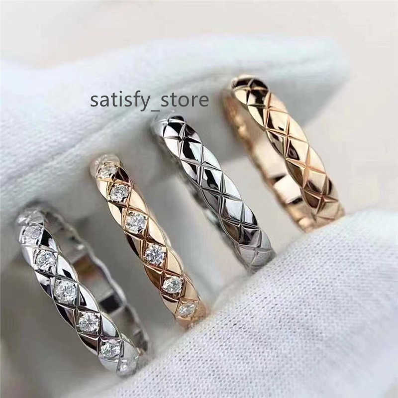 S925 sterling silver diamond band rings for women luxury shining crystal Stone Designer Ring Wedding Jewelry
S925 sterling silver diamond band rings for women luxury shining crystal Stone Designer Ring Wedding Jewelry
