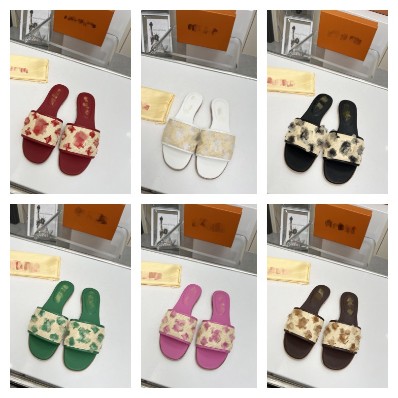 Lock It slippers Women revival flat mules Slipper Sandals Monograms embroidery letter old flower Indoor slides Summer Designer Fashion Beach loafers scuffs, Lvtn620-1
Lock It slippers Women revival flat mules Slipper Sandals Monograms embroidery letter old flower Indoor slides Summer Designer Fashion Beach loafers scuffs, Lvtn620-1