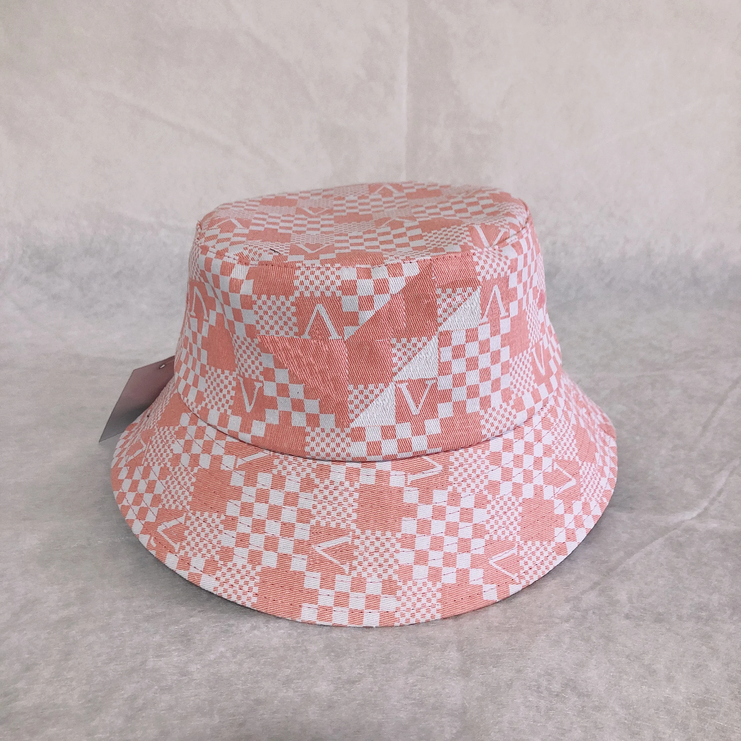 Fashion Accessories Designers Mens Womens Bucket Hat Fitted Hats Sun Prevent Bonnet letter design fashion sunshade cap temperament versatile hat couple travel, #1
Fashion Accessories Designers Mens Womens Bucket Hat Fitted Hats Sun Prevent Bonnet letter design fashion sunshade cap temperament versatile hat couple travel, #1