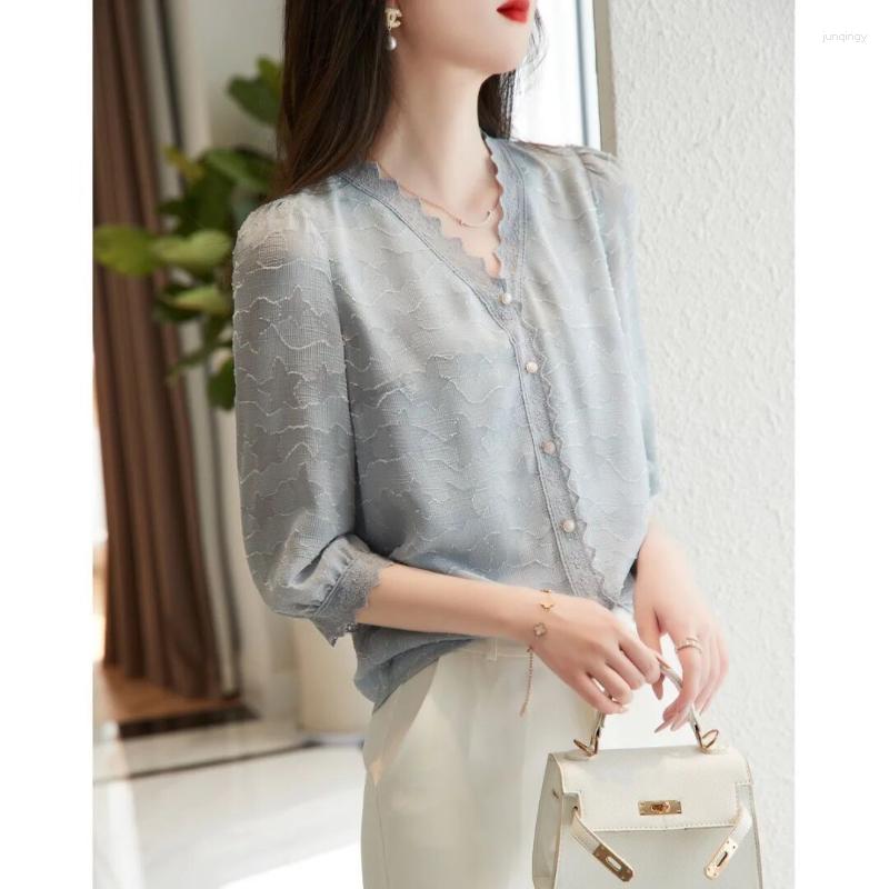 Women's Blouses Casual Blouse Female 2023 Summer Fashion Korean Slim Versatile High-grade Temperament V Neck 7/3 Sleeve Shirt Women, Blue
Women's Blouses Casual Blouse Female 2023 Summer Fashion Korean Slim Versatile High-grade Temperament V Neck 7/3 Sleeve Shirt Women, Blue