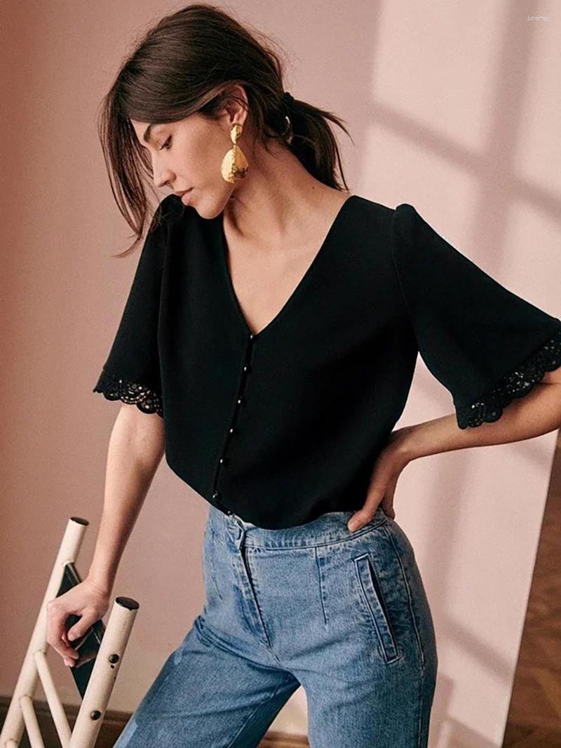 Women' Blouses Aich Mirror Solid Color Embroidery Women Shirt V-Neck Long Sleeves Button Loose Cardigan Vintage Classic Casual Lady Top, Color 2
Women' Blouses Aich Mirror Solid Color Embroidery Women Shirt V-Neck Long Sleeves Button Loose Cardigan Vintage Classic Casual Lady Top, Color 2