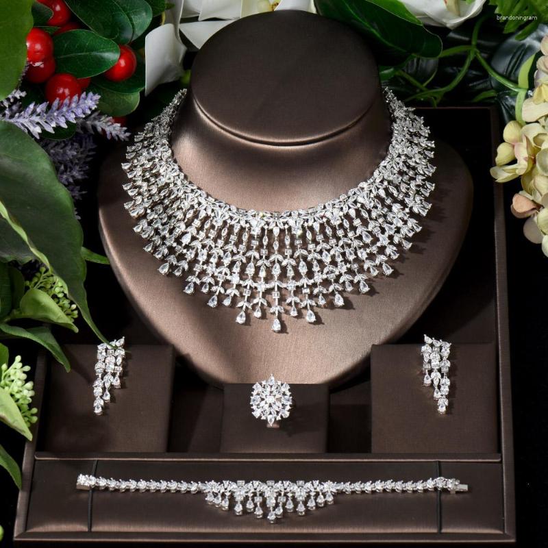 Necklace Earrings Set Fashion Luxury Dubai Nigeria CZ Crystal 4pcs Bridal Zirconia Full For Women Party Wedding Jewelry Accessories N-876, Picture shown
Necklace Earrings Set Fashion Luxury Dubai Nigeria CZ Crystal 4pcs Bridal Zirconia Full For Women Party Wedding Jewelry Accessories N-876, Picture shown