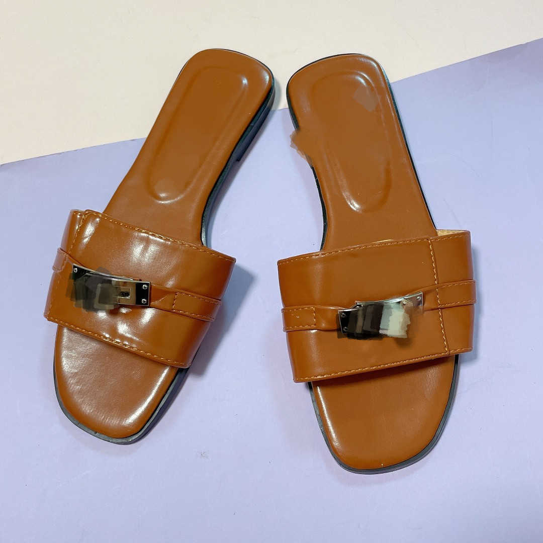 Kelly buckle Slippers Designers Casual sandals open toe womens shoe Top quality PU leather sandal Large size 37-41 flat bottom slipper H orange chypre sandles sandali, Xyhem13
Kelly buckle Slippers Designers Casual sandals open toe womens shoe Top quality PU leather sandal Large size 37-41 flat bottom slipper H orange chypre sandles sandali, Xyhem13