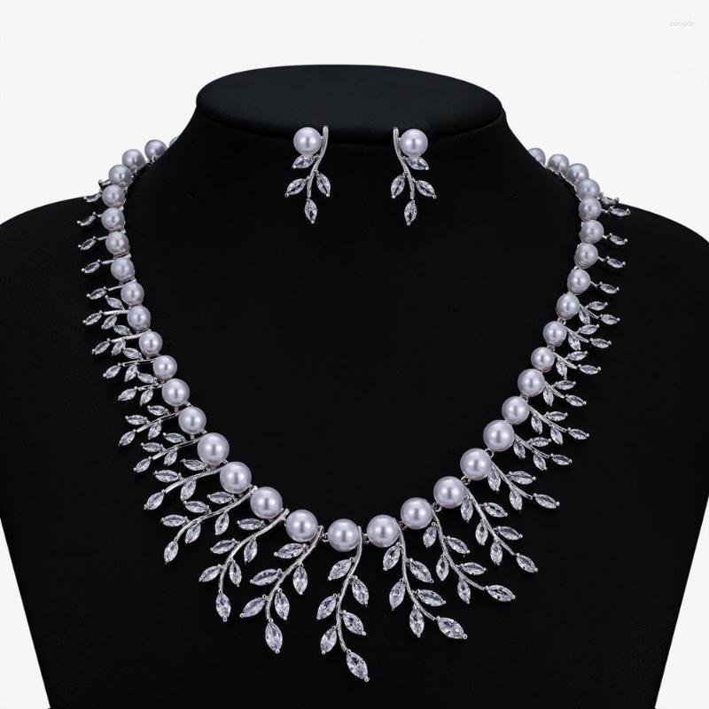 Necklace Earrings Set Classic Full 5A Cubic Zirconia Pearls Leaves Bridal Wedding Earring Women Prom Party CN10300, Picture shown
Necklace Earrings Set Classic Full 5A Cubic Zirconia Pearls Leaves Bridal Wedding Earring Women Prom Party CN10300, Picture shown