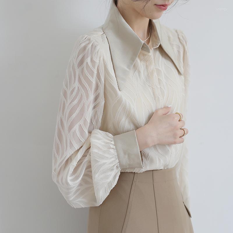 Women's Blouses Elegant Small Group Texture Shirt For Women Spring And Autumn Light Mature French Pointed Neck Retro Panel Foreigner Blouse, Black
Women's Blouses Elegant Small Group Texture Shirt For Women Spring And Autumn Light Mature French Pointed Neck Retro Panel Foreigner Blouse, Black