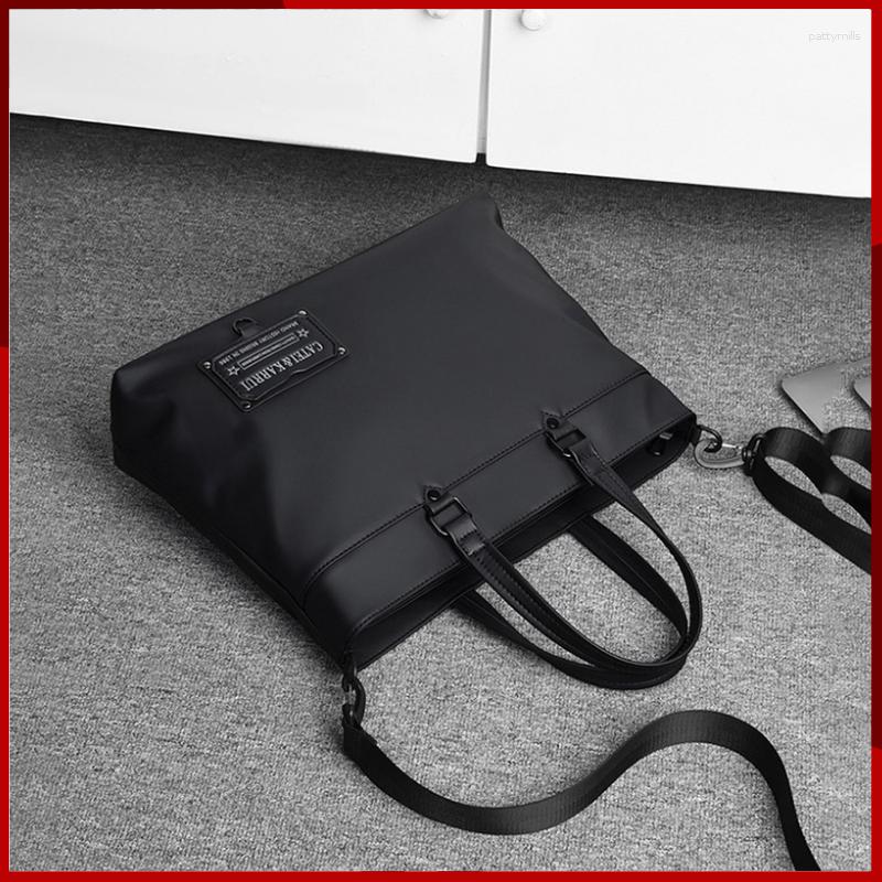 Briefcases Men's Solid Color Soft Surface Handbag Briefcase Super Large Capacity Polyester Oxford Denim, Black
Briefcases Men's Solid Color Soft Surface Handbag Briefcase Super Large Capacity Polyester Oxford Denim, Black