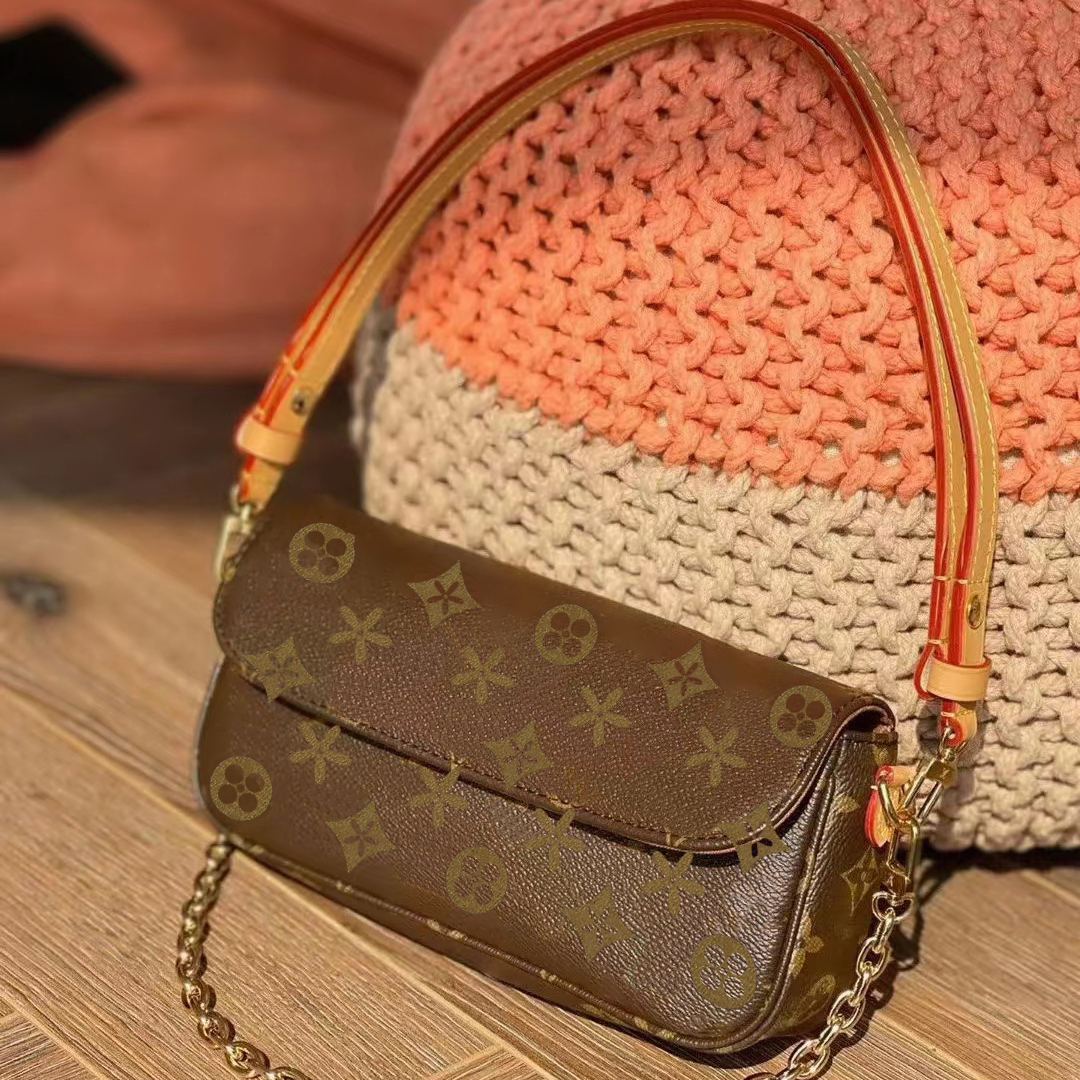 2023 new M81911 M82210 underarm Beach Shoulder Bags Cross Body Wallets Stuff Sacks Womens mens flap Tote luxurys Designer classic chain cowhide handbags Clutch bag, Black embossed
2023 new M81911 M82210 underarm Beach Shoulder Bags Cross Body Wallets Stuff Sacks Womens mens flap Tote luxurys Designer classic chain cowhide handbags Clutch bag, Black embossed