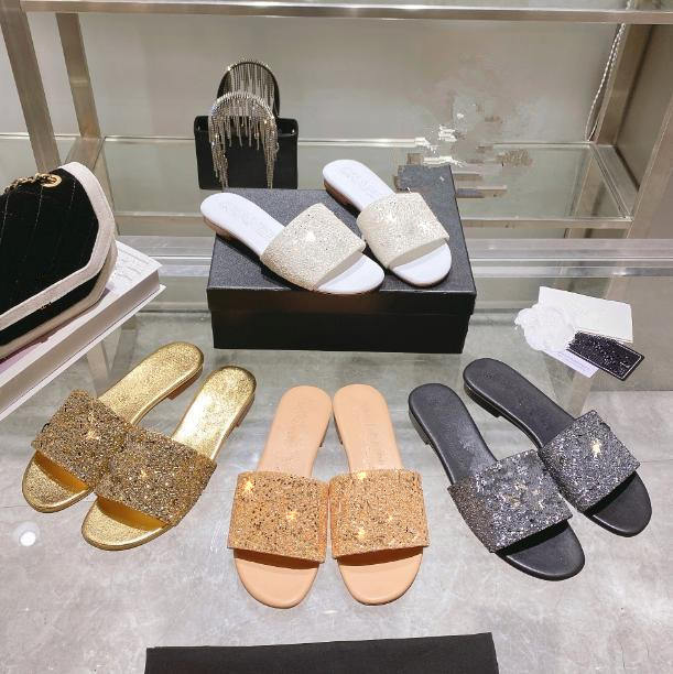 Sequins women's slippers and sandals Sparkly open-toed slippers for casual banquets Girls female Crystal Beach flip-flops slippers, Black
Sequins women's slippers and sandals Sparkly open-toed slippers for casual banquets Girls female Crystal Beach flip-flops slippers, Black