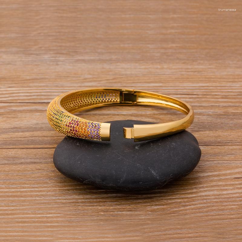 Bangle Fashion Luxury Colorful Crystal Copper CZ Cuff Bracelets Charm Wedding Engagement Birthday Jewelry For Women Girls Gift Raym22
Bangle Fashion Luxury Colorful Crystal Copper CZ Cuff Bracelets Charm Wedding Engagement Birthday Jewelry For Women Girls Gift Raym22