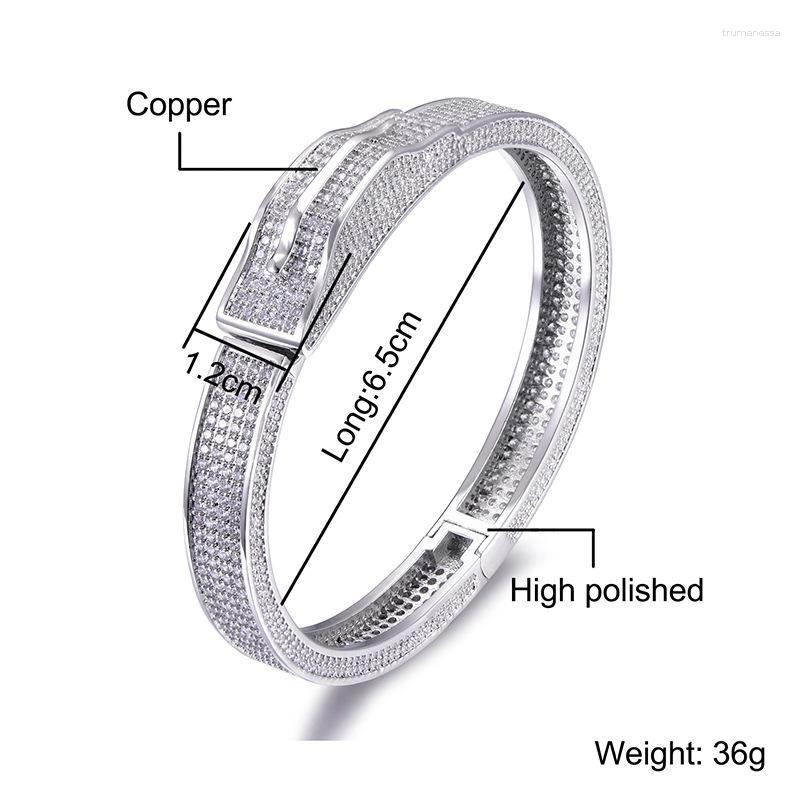 Bangle Hip-hop Men Gold Color Micro-inlaid Zircon Bracelet Out Cuban Crystal Miami Braclete Chain Hip Hop For Raym22
Bangle Hip-hop Men Gold Color Micro-inlaid Zircon Bracelet Out Cuban Crystal Miami Braclete Chain Hip Hop For Raym22