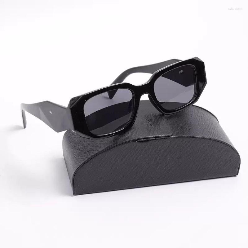 Sunglasses Fashion Designer Goggle Beach Sun Glasses For Man Woman 7 Color Optional Good Quality
Sunglasses Fashion Designer Goggle Beach Sun Glasses For Man Woman 7 Color Optional Good Quality