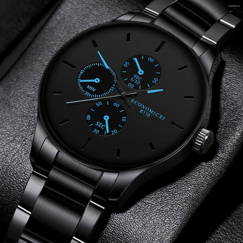 Wristwatches Men's Fashion Ultra Thin Digital Scale Zinc Alloy Quartz Watch Black, Red needle steel belt
Wristwatches Men's Fashion Ultra Thin Digital Scale Zinc Alloy Quartz Watch Black, Red needle steel belt