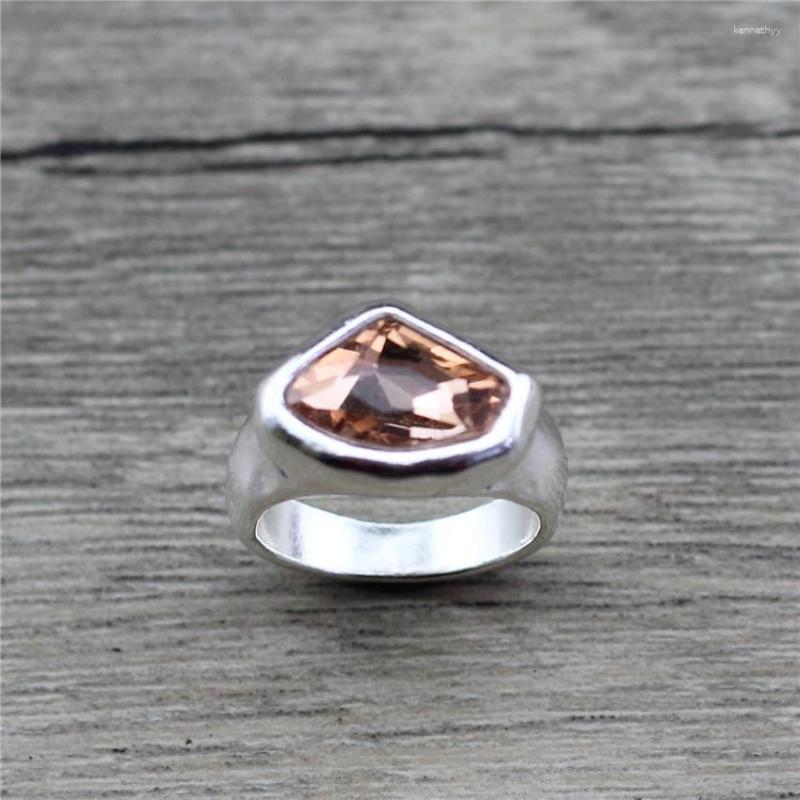 Wedding Rings Anslow Top Quality Brand Fashion Jewelry Bijoux Vintage Irregular Crystal Party Engagement Ring LOW0064AR
Wedding Rings Anslow Top Quality Brand Fashion Jewelry Bijoux Vintage Irregular Crystal Party Engagement Ring LOW0064AR