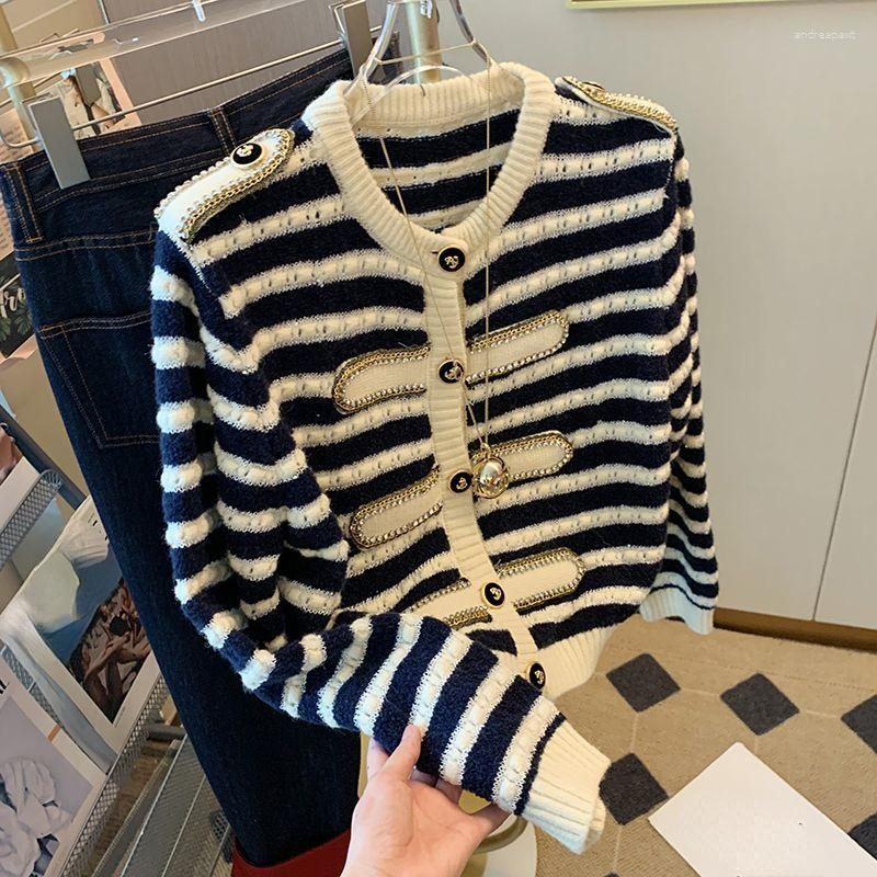 Women' Knits Autumn Winter Vintage Sweater Jacket O Neck Stripe Contrast Color Long Sleeve Outerwear Single-breasted Cardigan Women
Women' Knits Autumn Winter Vintage Sweater Jacket O Neck Stripe Contrast Color Long Sleeve Outerwear Single-breasted Cardigan Women