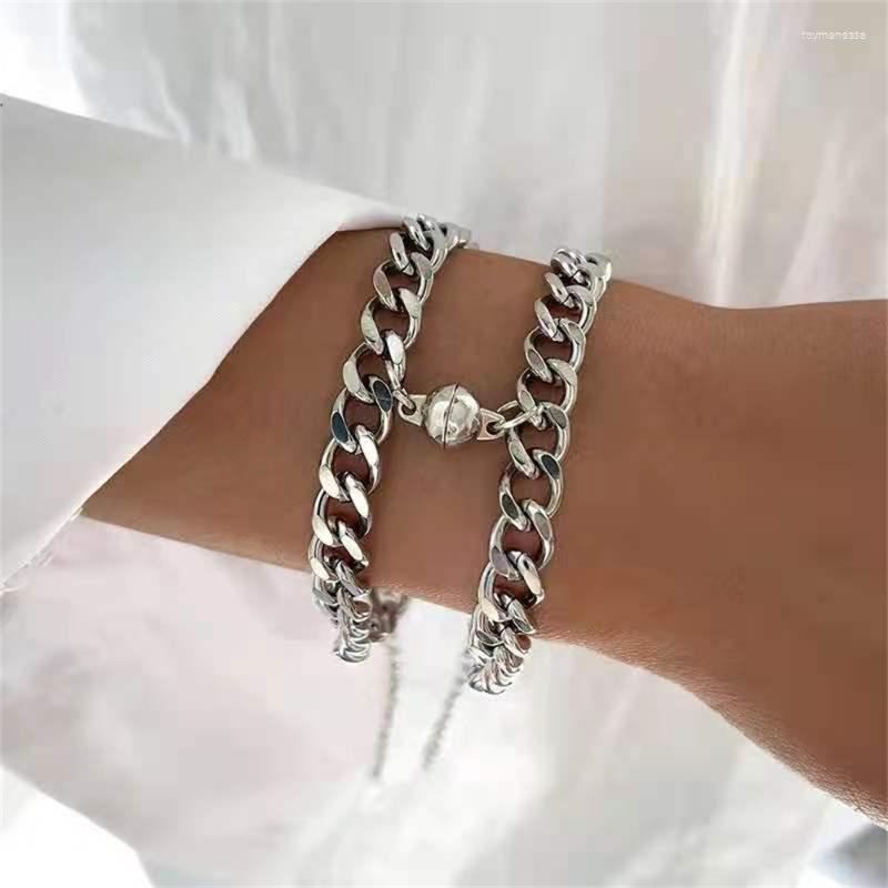 Link Bracelets Chain Lover Fashion 2Pcs/set Magnet Couple Bracelet Cuban Punk Silver Color For Men And Women Valentine Gift Jewelry Raym22
Link Bracelets Chain Lover Fashion 2Pcs/set Magnet Couple Bracelet Cuban Punk Silver Color For Men And Women Valentine Gift Jewelry Raym22