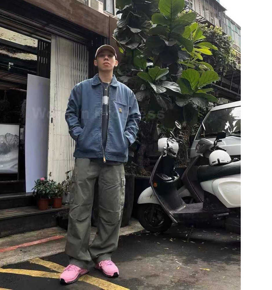 2023 Men's Jackets Work Clothes Fashion Brand Carhart Canvas Washable Wax Dyed Detroit Jacket Coat American Style Workwear Label43, Green
2023 Men's Jackets Work Clothes Fashion Brand Carhart Canvas Washable Wax Dyed Detroit Jacket Coat American Style Workwear Label43, Green