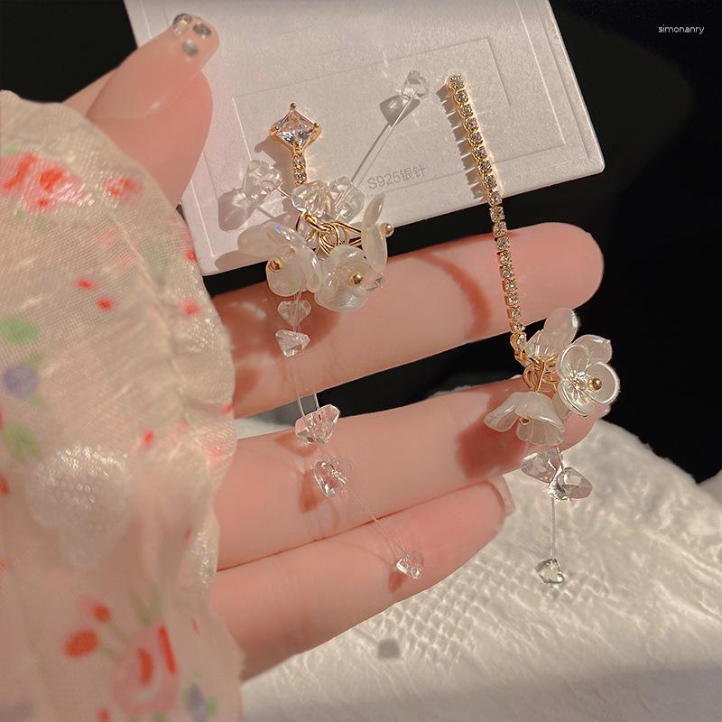 Dangle Earrings Colorful L Temperament Asymmetrical Flower Zircon Long Tassel For Women Girl Luxury Unique Design Jewelry Party Gift
Dangle Earrings Colorful L Temperament Asymmetrical Flower Zircon Long Tassel For Women Girl Luxury Unique Design Jewelry Party Gift