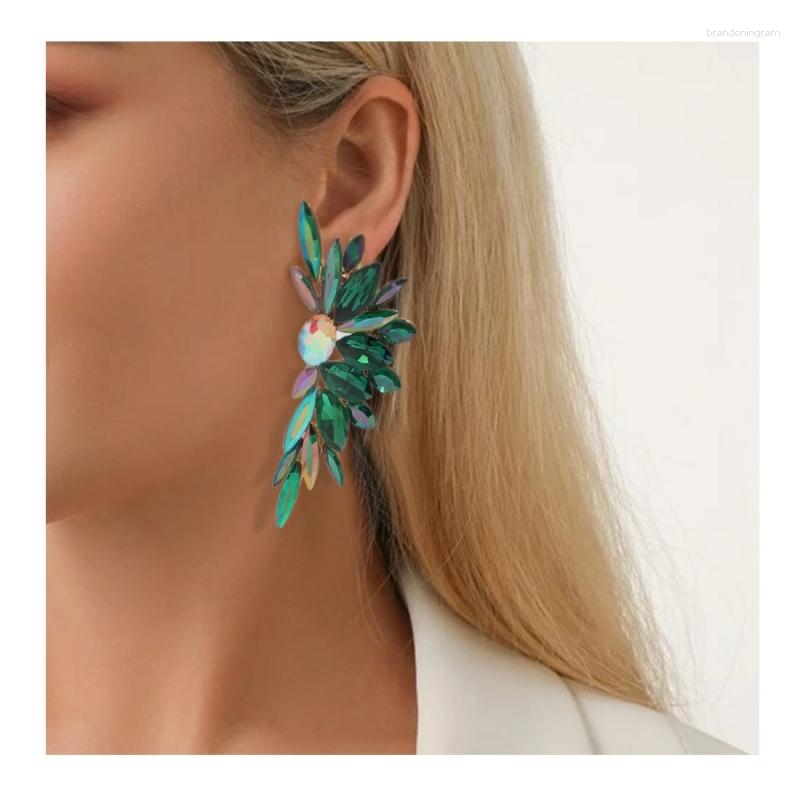 Stud Earrings Luxury Hyperbole Rhinestone Crystal For Women Vintage Classic Bohemian Geometric Jewelry Accessories
Stud Earrings Luxury Hyperbole Rhinestone Crystal For Women Vintage Classic Bohemian Geometric Jewelry Accessories