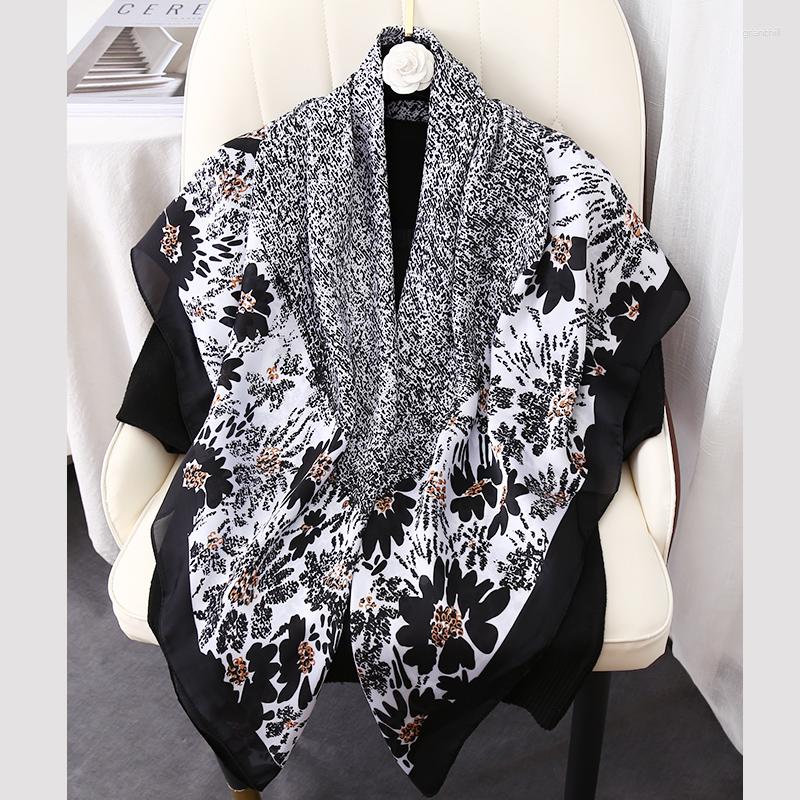 Scarves Spring Autumn Fashion Design Square Scarf Travel Sun Resistance Imitated Silk Floral Printed Hijab Wrap
Scarves Spring Autumn Fashion Design Square Scarf Travel Sun Resistance Imitated Silk Floral Printed Hijab Wrap