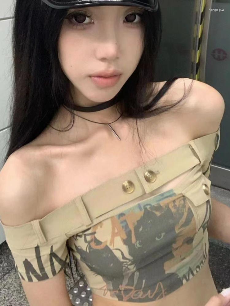 Women' T Shirts Trendy Slim Harajuku Vintage Print Cropped Top Y2k Aesthetic Slash Neck Streetwear T-Shirt Women Korean Fashion Tee Femme, Khaki
Women' T Shirts Trendy Slim Harajuku Vintage Print Cropped Top Y2k Aesthetic Slash Neck Streetwear T-Shirt Women Korean Fashion Tee Femme, Khaki