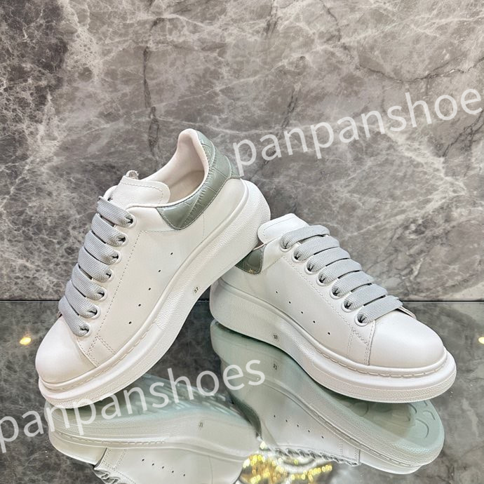 2023 Hot Luxurys Designer Sneakers Casual shoes Leather Lace Up Men Fashion Platform White Black mens womens Espadrilles Sports Trainer, 09
2023 Hot Luxurys Designer Sneakers Casual shoes Leather Lace Up Men Fashion Platform White Black mens womens Espadrilles Sports Trainer, 09