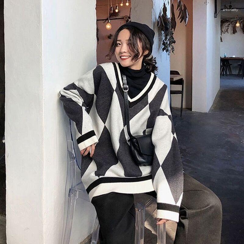 Women's Sweaters Women Korean Vintage Diamond V-neck Sweater 2023 Autumn Winter Oversized Lazy Style Version Of Contrast Color Pullover, Blue
Women's Sweaters Women Korean Vintage Diamond V-neck Sweater 2023 Autumn Winter Oversized Lazy Style Version Of Contrast Color Pullover, Blue