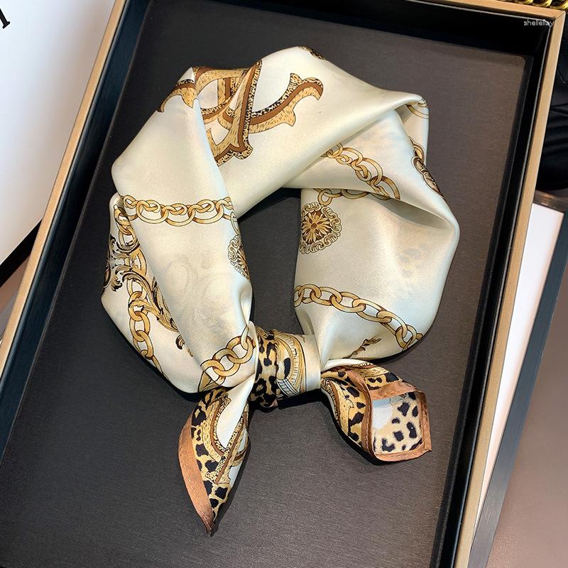 Scarves 53cm Pure Silk Scarf Women Square Foulard Hairbands Lady Luxury Designer Female Bandana Neck Kerchief Ties Hijab
Scarves 53cm Pure Silk Scarf Women Square Foulard Hairbands Lady Luxury Designer Female Bandana Neck Kerchief Ties Hijab