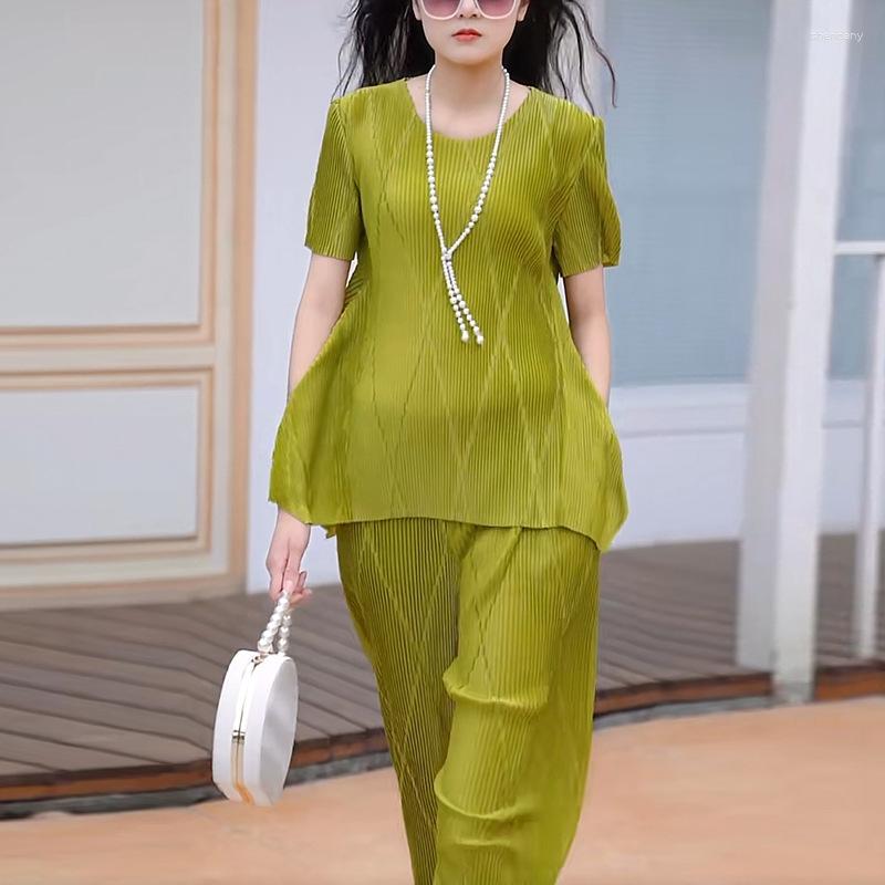 Women's Two Piece Pants 2023 Style Pleated 2 Pieces Sets Spring Summer Solid Color Round Neck Top Skinny Fashion Set Women, Blue
Women's Two Piece Pants 2023 Style Pleated 2 Pieces Sets Spring Summer Solid Color Round Neck Top Skinny Fashion Set Women, Blue
