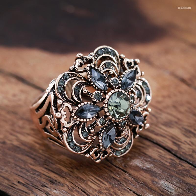 Cluster Rings Wbmqda Vintage For Women Grey Crystal Hollow Carved Flower Antique Gold Color Fine Wedding Jewelry Daily Accessories
Cluster Rings Wbmqda Vintage For Women Grey Crystal Hollow Carved Flower Antique Gold Color Fine Wedding Jewelry Daily Accessories