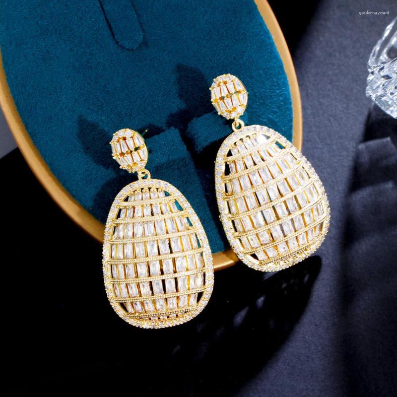 Dangle Earrings BeaQueen Bling Rectangle Full Cubic Zircon Paved Gold Color Wedding Jewelry Long Drop For Women Prom Party E575
Dangle Earrings BeaQueen Bling Rectangle Full Cubic Zircon Paved Gold Color Wedding Jewelry Long Drop For Women Prom Party E575