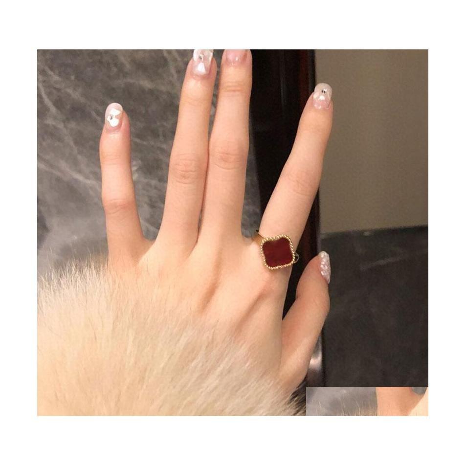 Wedding Rings Sier 2022 Classic Fashion Womens Clover Ring Couple Love Motherofpearl Fritillary Womans Fine Designer Je Dhsvg
Wedding Rings Sier 2022 Classic Fashion Womens Clover Ring Couple Love Motherofpearl Fritillary Womans Fine Designer Je Dhsvg